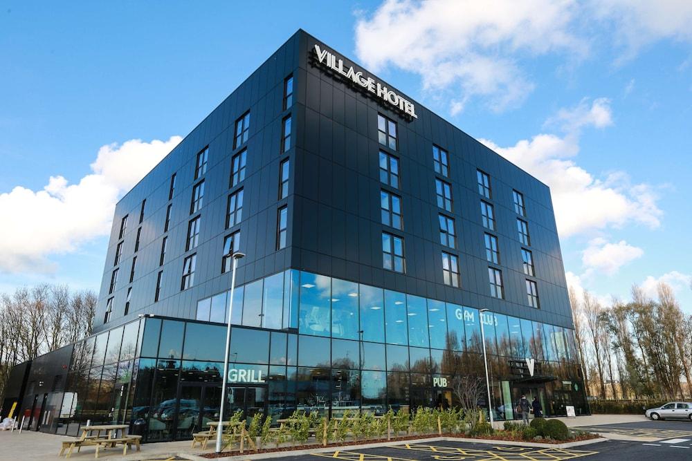 Village Hotel Portsmouth Exterior photo